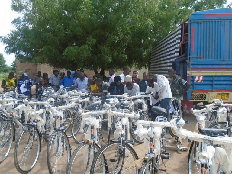 Read more about the article Distribution of Bicycle to Volunteers